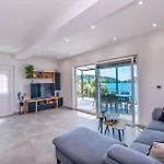 Holiday home House Paval