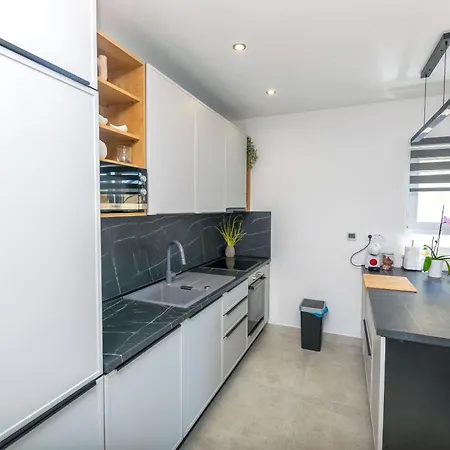 House Paval
