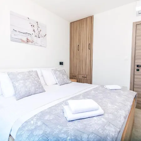 House Paval Holiday home *