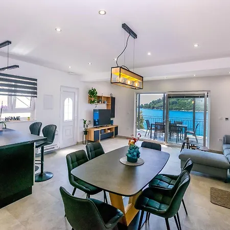 House Paval Holiday home *